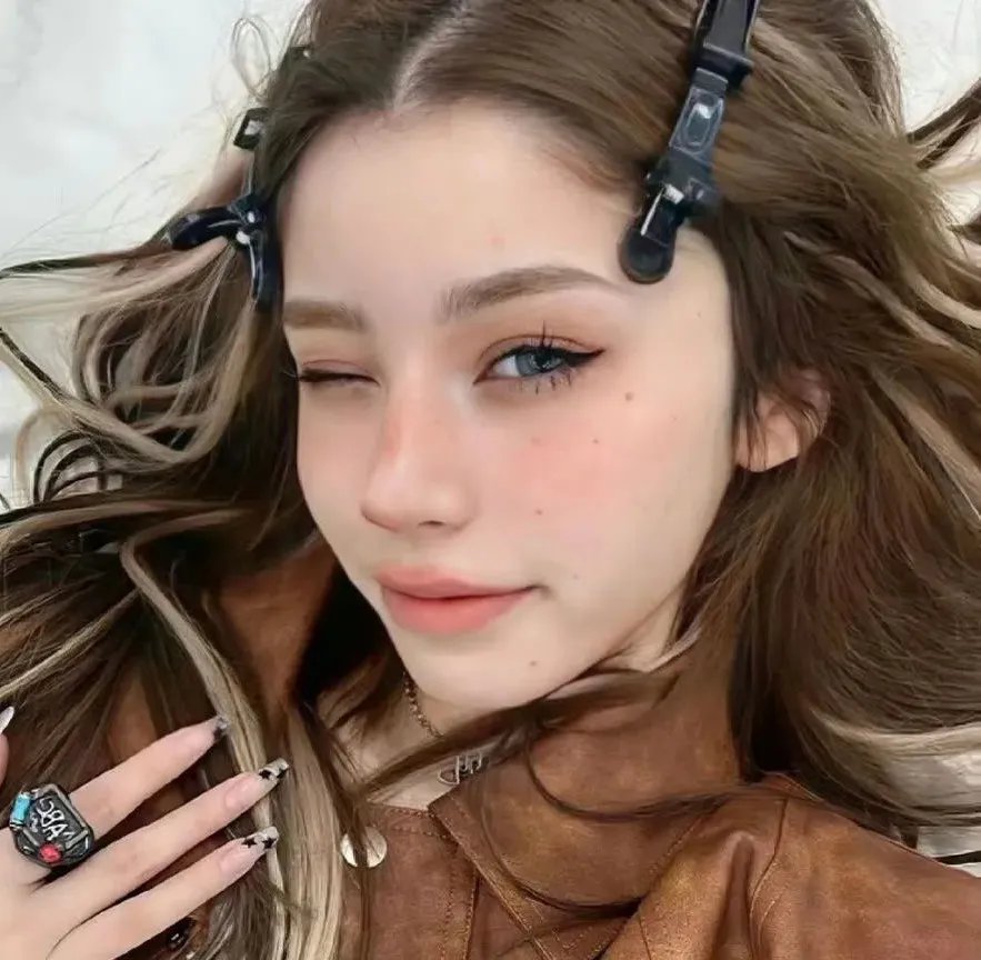 红月亮